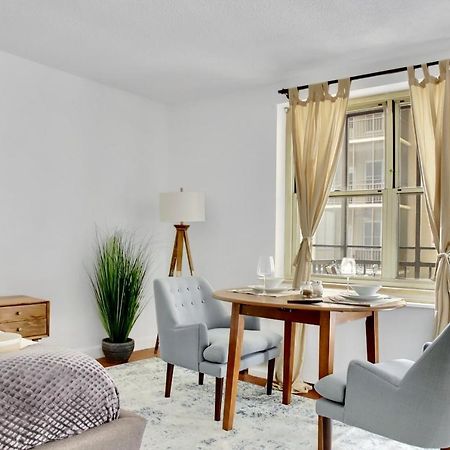Downtown Studio Condo W/Amazing Location*Self Check-In** Атланта Екстериор снимка