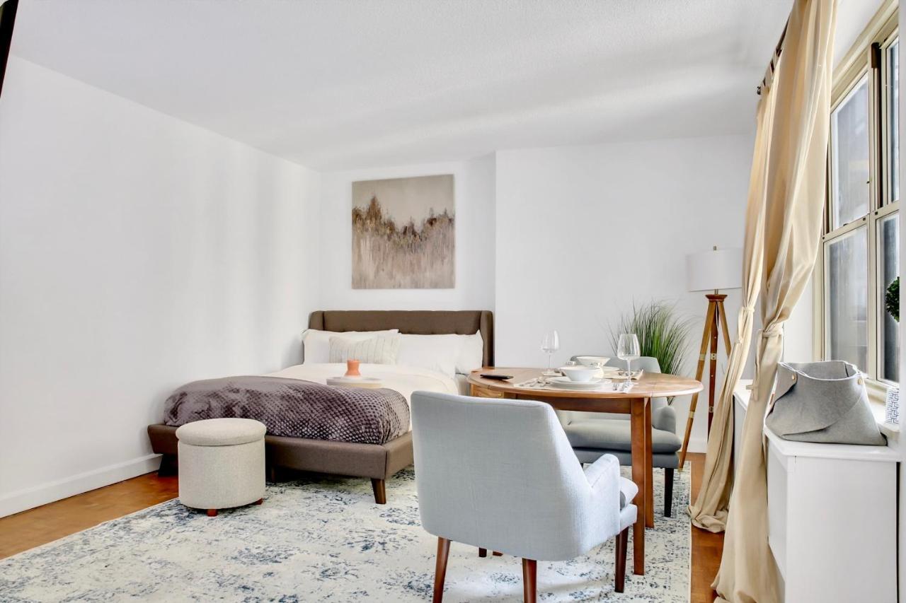 Downtown Studio Condo W/Amazing Location*Self Check-In** Атланта Екстериор снимка